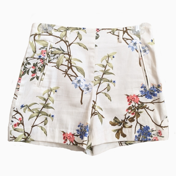 Zara Pants - ZARA | HIGH WAISTED CREAM FLORAL SHORTS